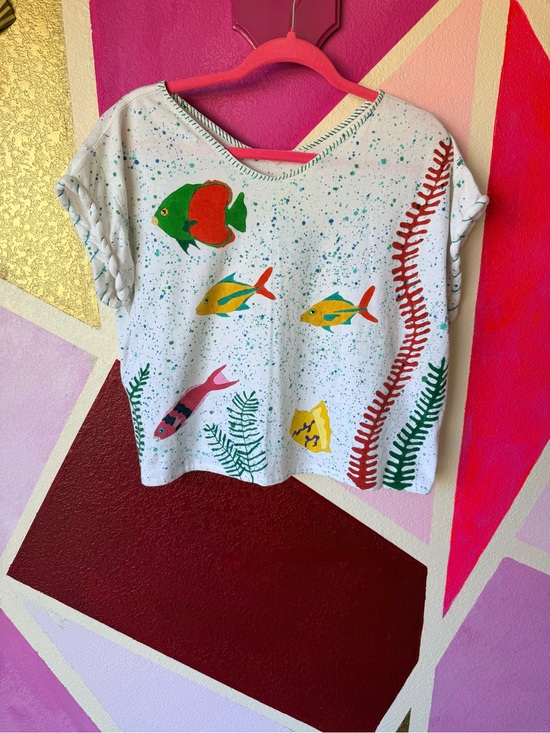 Laurel’s Original Tops - Beach Short-Sleeve Fish Print Tee - Nautical Resort ready